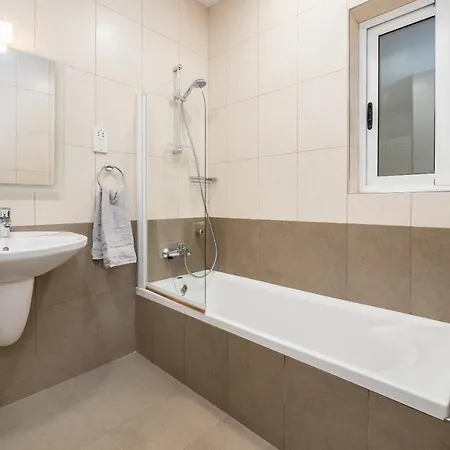 Seafront Apartman Sliema