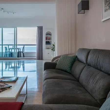 Seafront Apartman *