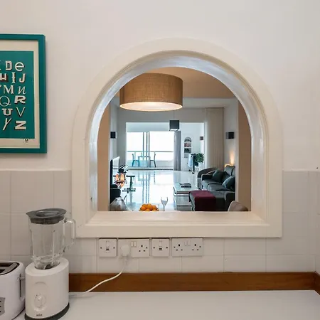 Seafront Apartman